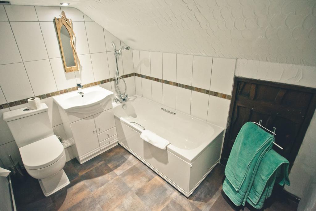 Old Church House Inn Newton Abbot Habitación foto